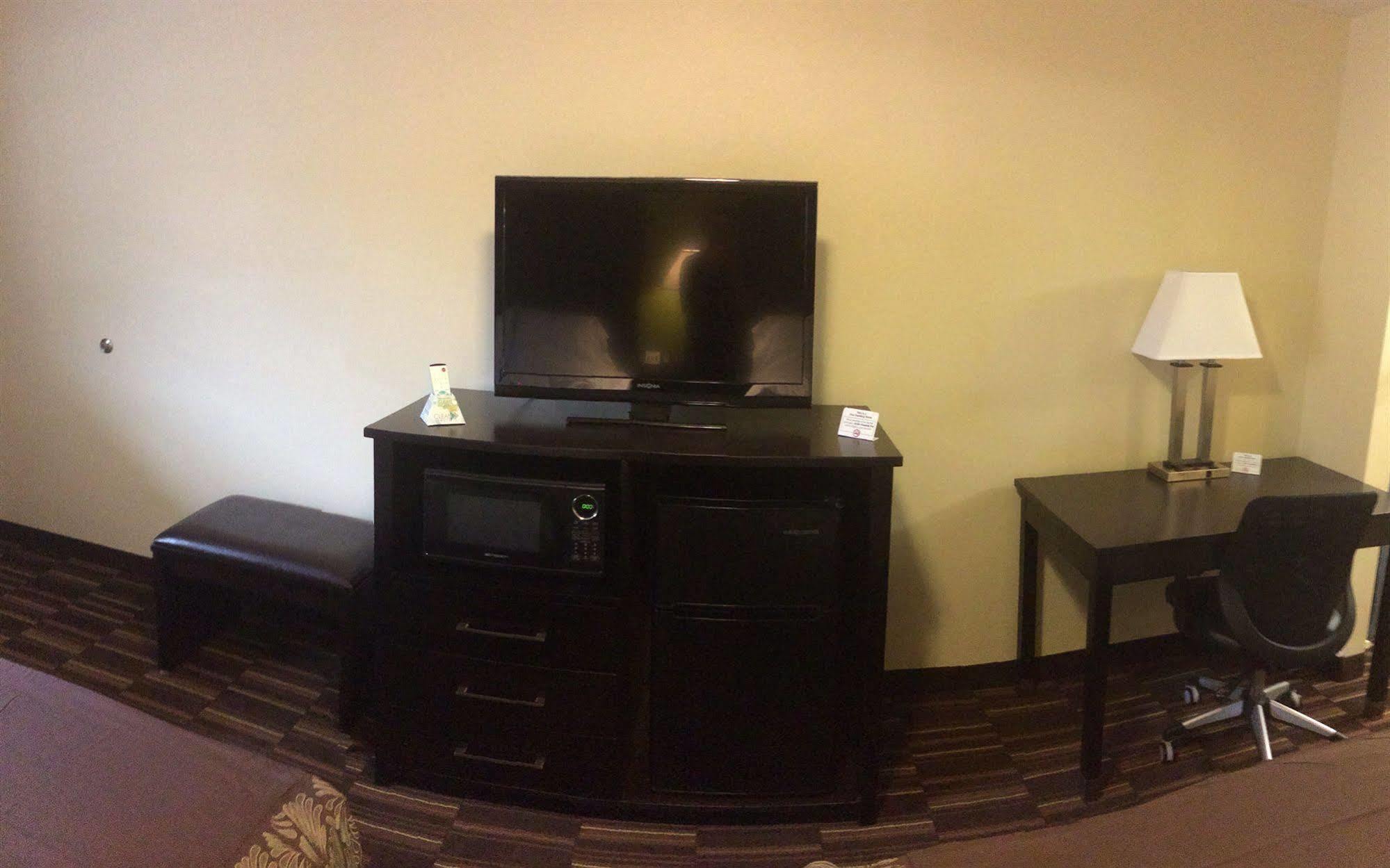 Hotel Boarders & By Cobblestone - Ashland 3*